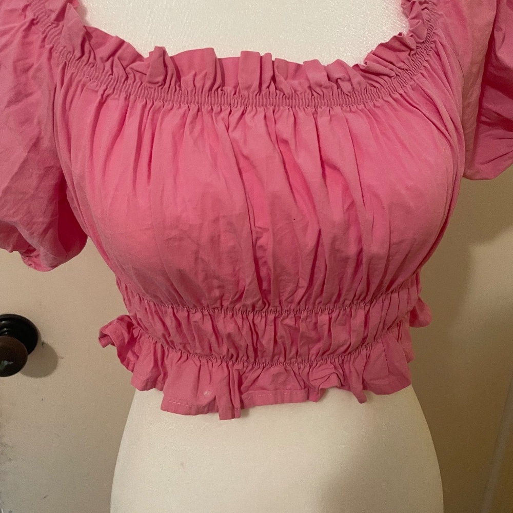 Zara Pink Puffy Crop Pop Size: XS